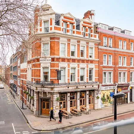 2 Bedroom In Center Of London Exterior photo